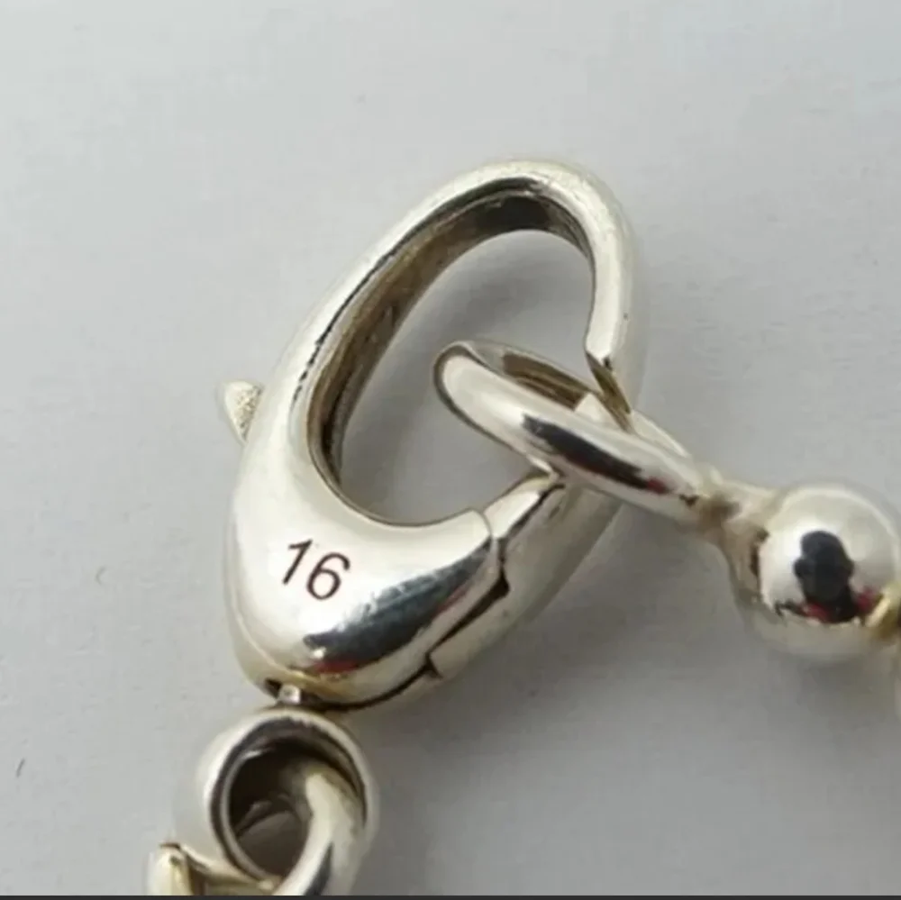 GUCCI RARE LUXURY HEART BRACELET - Picture 2 of 7